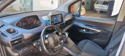 Peugeot Partner 2021 Rifter