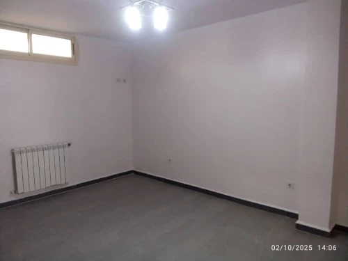 Location Appartement F4 Alger Ain benian