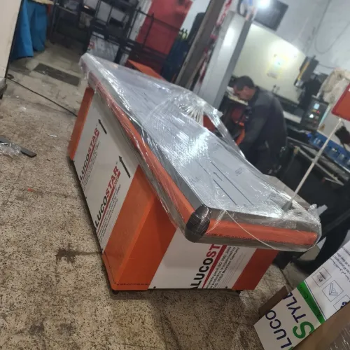 Caisse tapis roulant