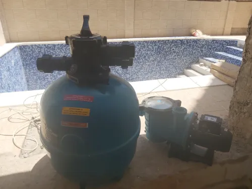 EQUIPEMENT DE PISCINE /SPA/ COMPETITION/ ET REALISATION /SERVICE