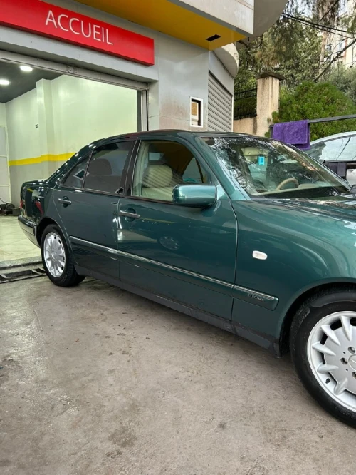 Mercedes Classe E 1998 E300