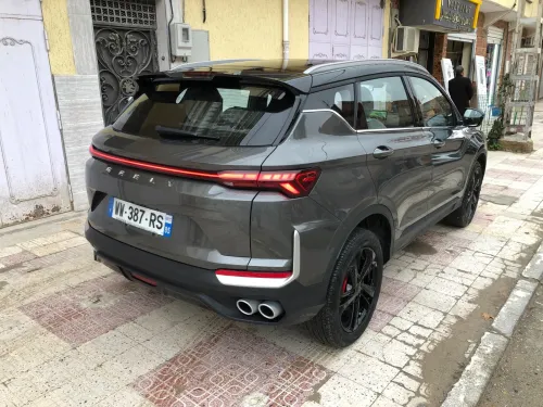 Geely Coolray 2025 