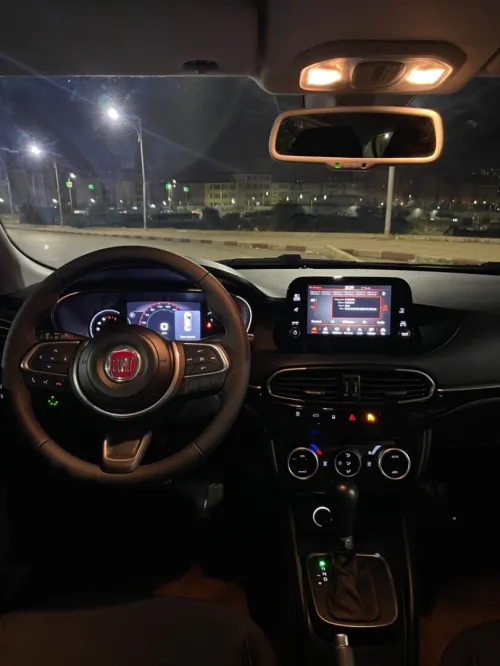 Fiat Tipo Sedan 2023 Life (boîte automatique)