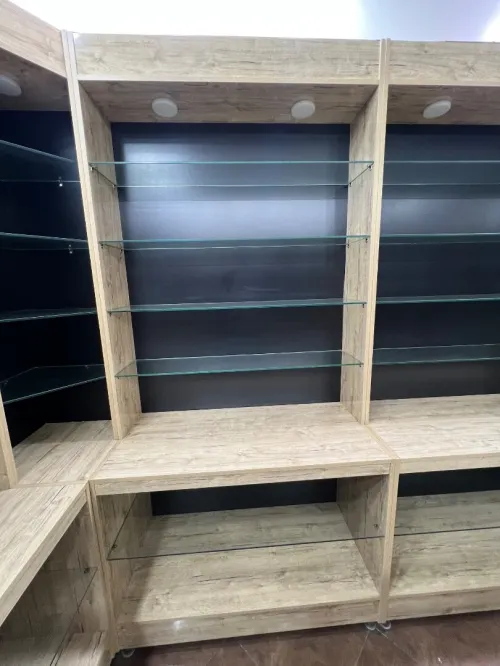Rangement cosmétique et tabacs 