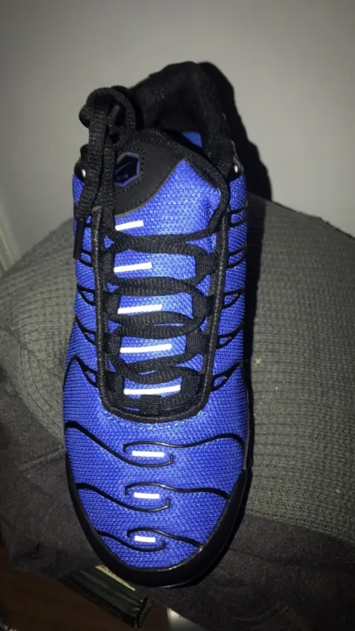 Je mets en vente une Nike tn original 