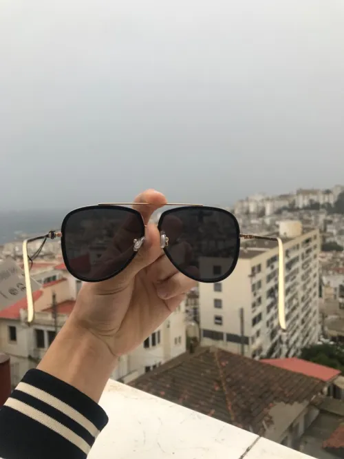 Lunnete capri fashion LTD
