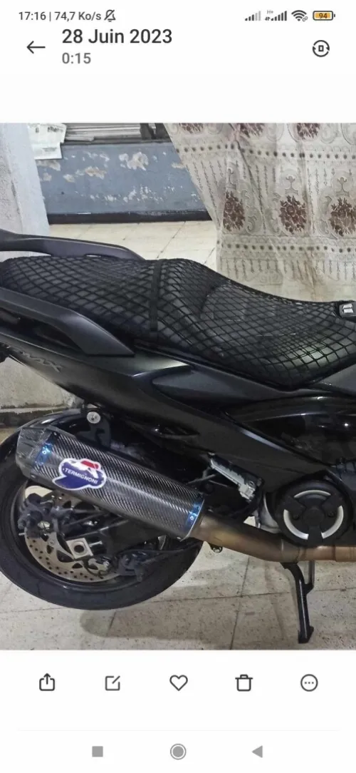 Yamaha T max 2024