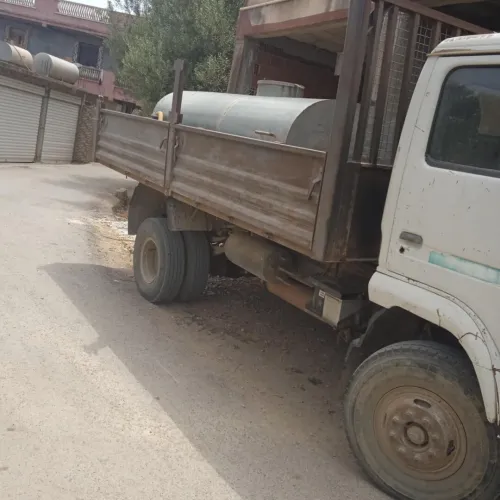 8 ton Yujin 2008