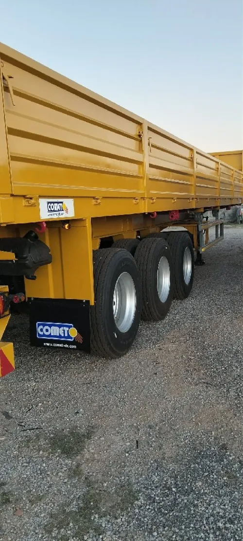 Comet Comet 2025
