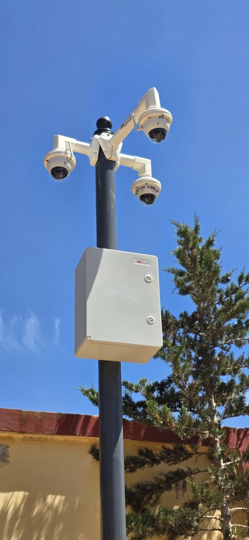 vente et installation de caméra surveillance / بيع وتركيب كاميرات المراقبة
