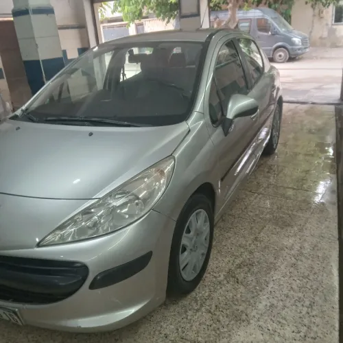 Peugeot 207 2008 207