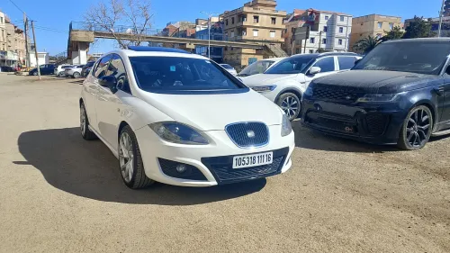 Seat Leon 2011 Cupra R