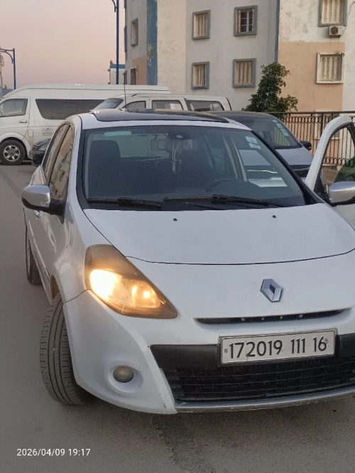 Renault Clio 3 2011 Night and Day