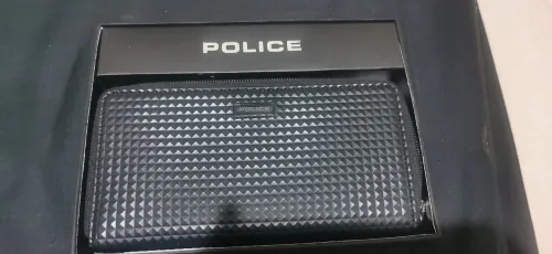 Portefeuille la marque police 