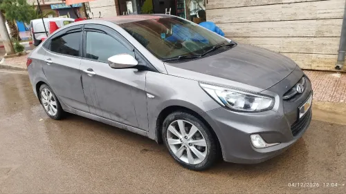Hyundai Accent RB  4 portes 2018 Accent RB  4 portes