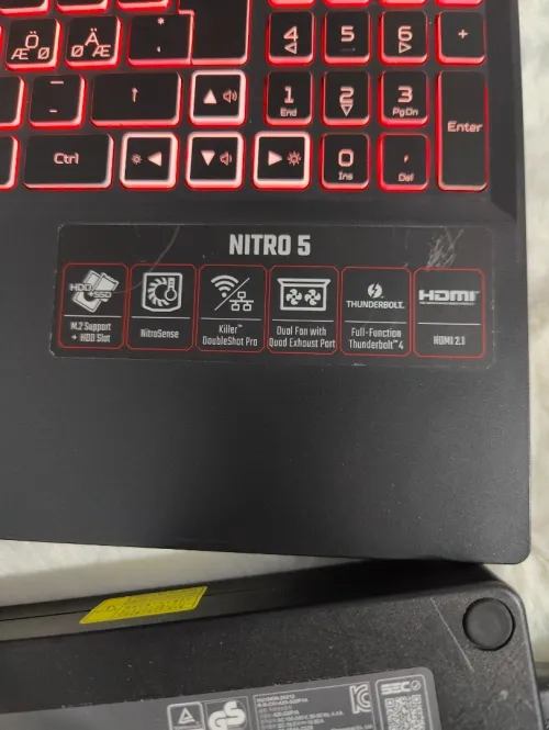 Acer Nitro 5 i5-12th RTX 4060 16GB 512GB SSD 144Hz 