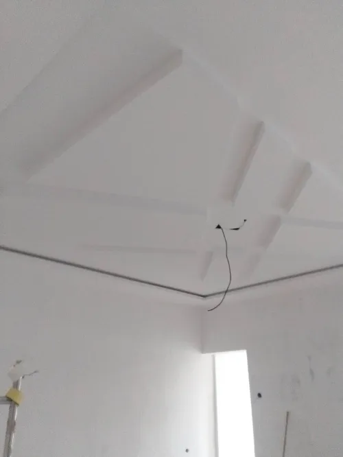 Faux plafond BA13 placo 