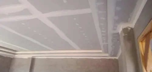Faux plafond BA13 placo 