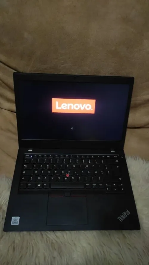 un lenovo thinkpad L14 
