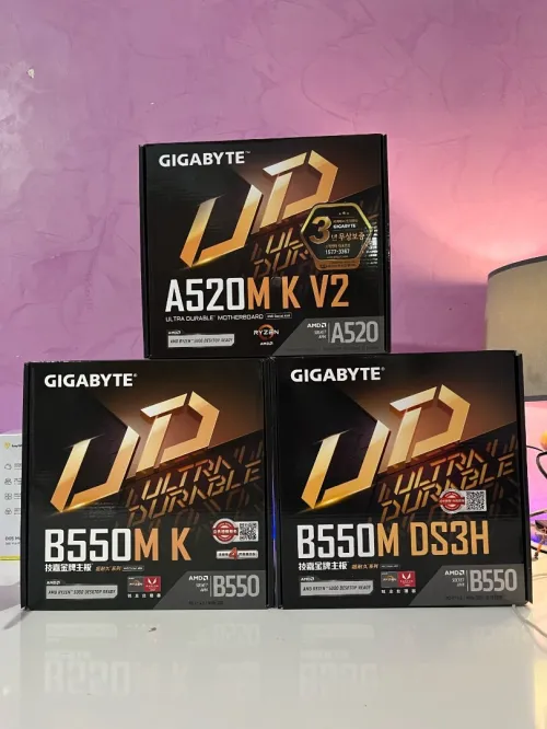 Carte Mère PC gamer GIGABYTE B550M DS3H