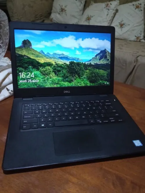 LAPTOP DELL LAtitude 3490