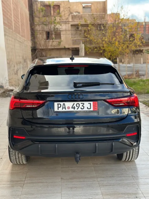 Audi Q3 2023 S line
