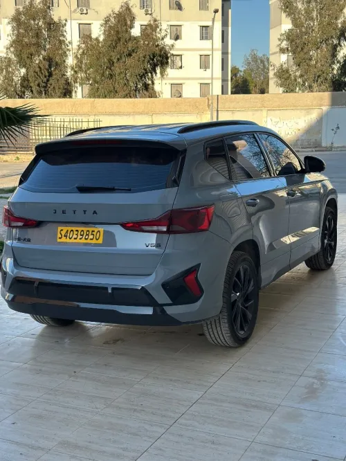 Volkswagen Jetta 2025 Vs5