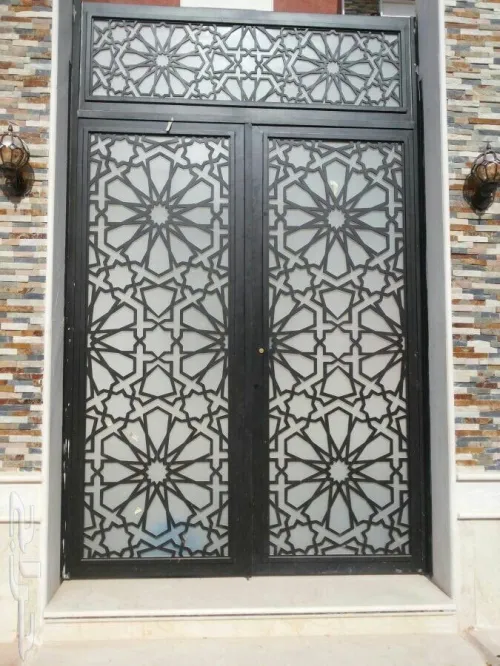 Porte / garde-corps sur mesure plasma