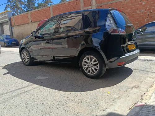 Renault Scenic 2012 Bose