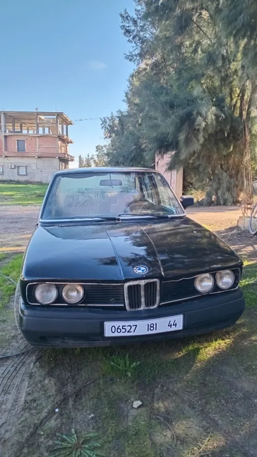 BMW Série 5 1981 