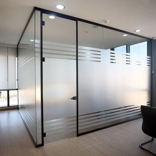 Travaux en inox et verre