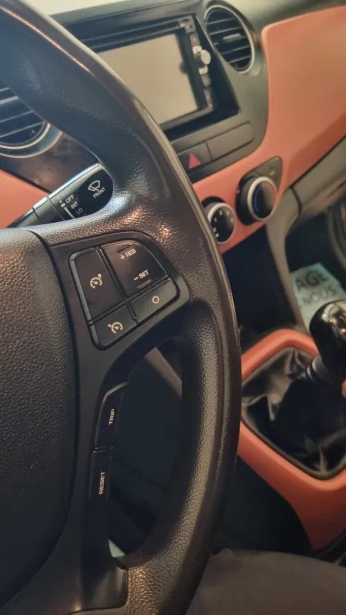 Hyundai Grand i10 Sedan 2017 nn