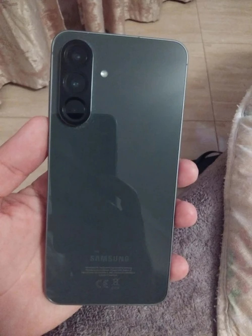 Samsung A56