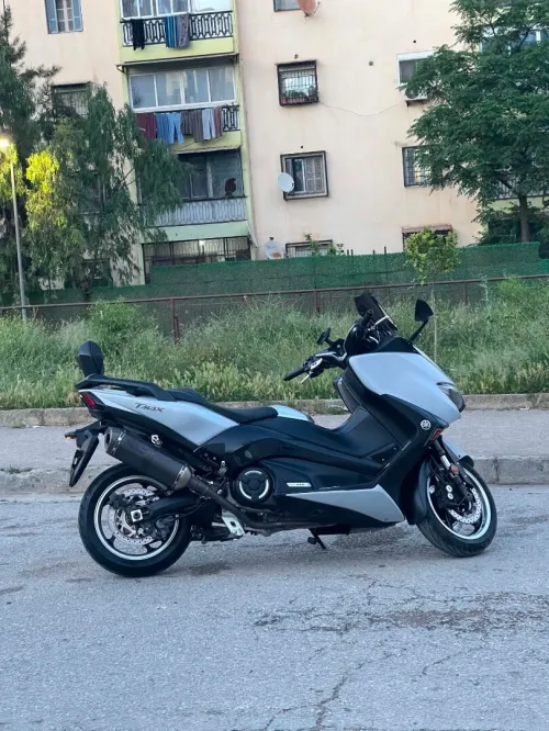 TMAX TMAX 2020