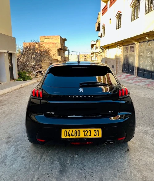 Peugeot 208 2023 GT