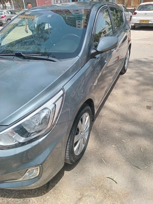 Hyundai Accent RB  5 portes 2018 Préstige