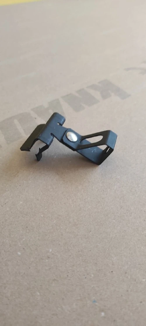 Clips Métalliques Fixation Sur Poutrelle (UPN)