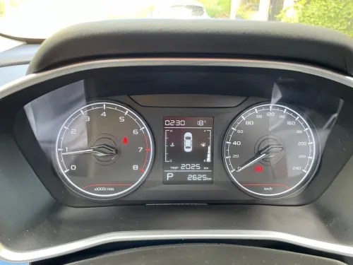 Geely Coolray 2025 Super Max silver edition