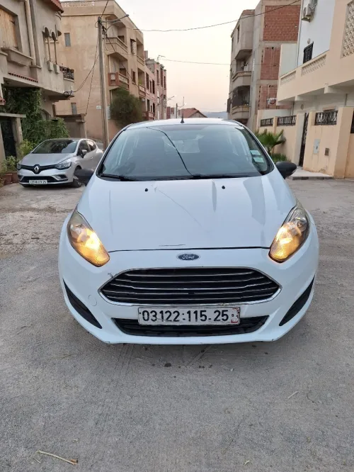 Ford Fiesta 2015 Trend
