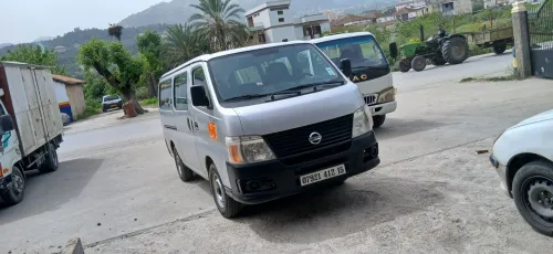 Nissan Urvan 2012