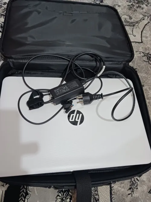 Ordinateur portable hp 17 pouces 