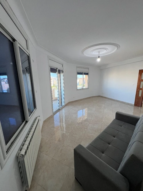 Location Appartement F4 Alger Ain benian