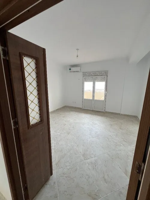 Location Appartement F5 Tipaza Khemisti