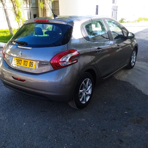 Peugeot 208 2013 208