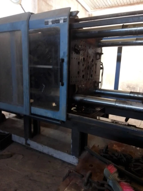 Machines a Injection Plastique DISPONIBLE