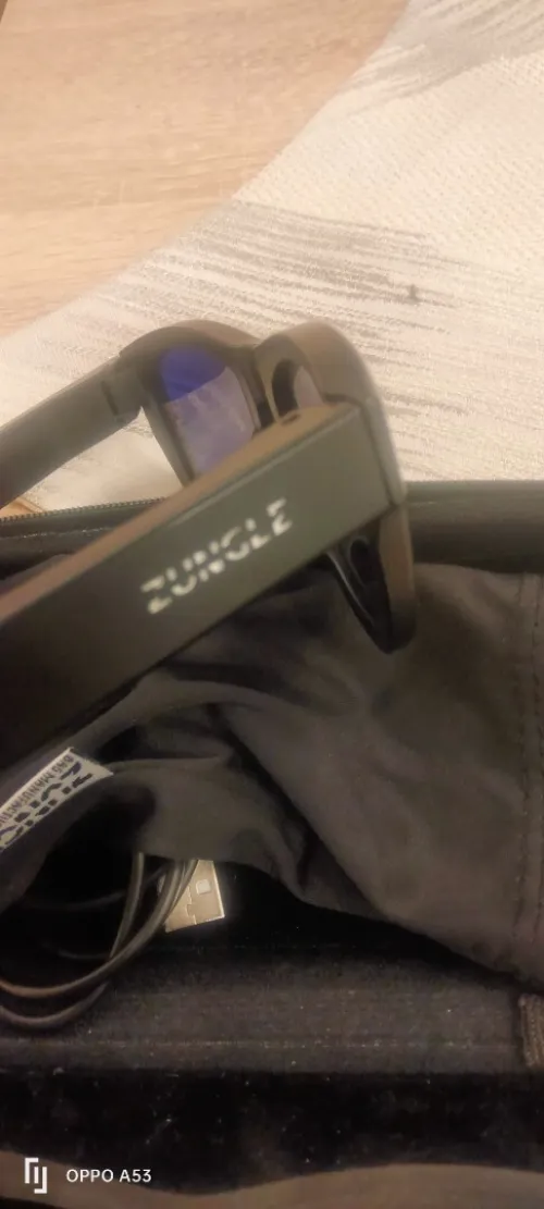 Lunettes soleil écouter bleuthot micro