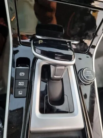 Kia Seltos 2025 1 box