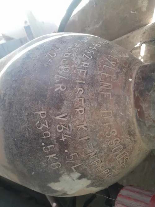 Bouteille oxygène et acetylene et chalumeau 