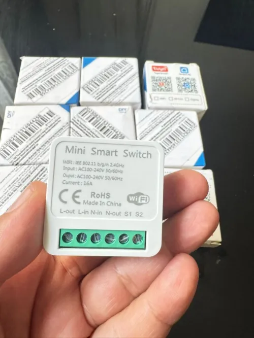 Mini switch wifi Tuya 16A