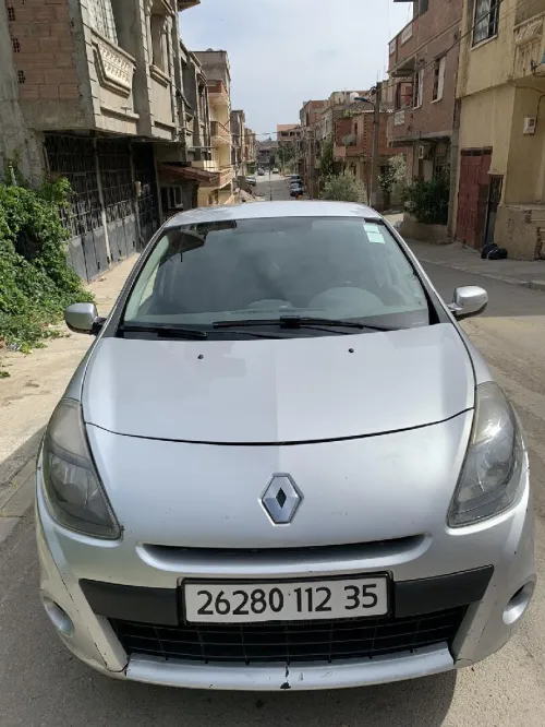 Renault Clio faracha 2012 